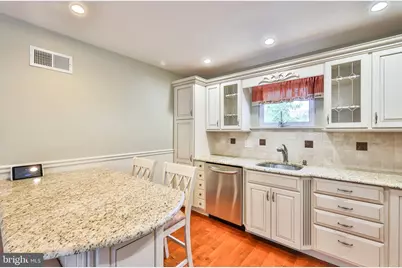 9898 Wistaria Street, Philadelphia, PA 19115 - Photo 5