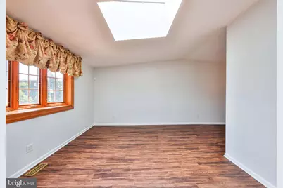 9898 Wistaria Street, Philadelphia, PA 19115 - Photo 19