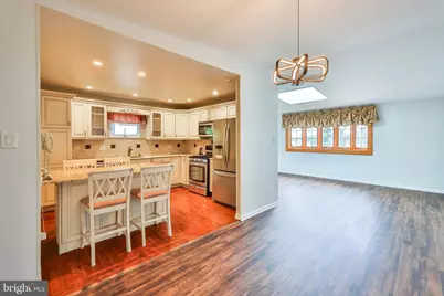9898 Wistaria Street, Philadelphia, PA 19115 - Photo 3