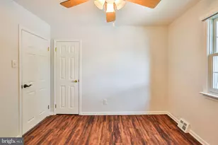 9898 Wistaria St, Philadelphia, PA 19115 - Photo 37
