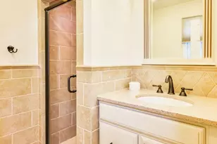 9898 Wistaria St, Philadelphia, PA 19115 - Photo 51