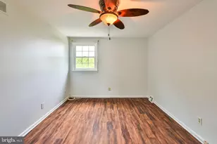 9898 Wistaria St, Philadelphia, PA 19115 - Photo 25