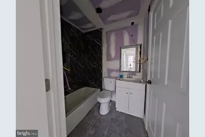 2426 W Firth Street, Philadelphia, PA 19132 - Photo 9