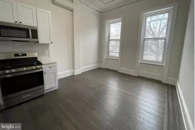 2037 Spring Garden Street #UNIT 1F, Philadelphia, PA 19130 - Photo 3