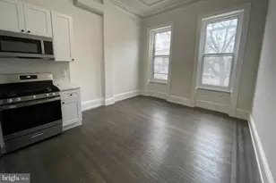 2037 Spring Garden St, Philadelphia, PA 19130 - Photo 3