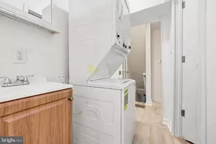1506 S Bambrey St, Philadelphia, PA 19146 - Photo 5
