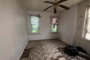 2530 W York St, Philadelphia, PA 19132 - Photo 9