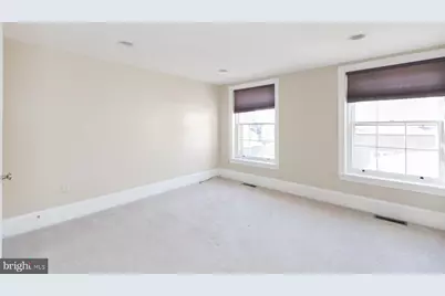 242 S 8th Street #4, Philadelphia, PA 19107 - Photo 23