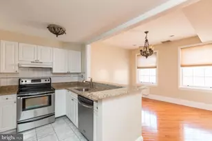 242 S 8th St, Philadelphia, PA 19107 - Photo 7