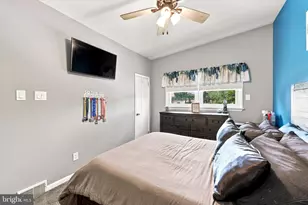 1012 Bingham St, Philadelphia, PA 19115 - Photo 13