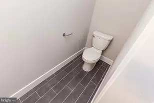 1724 N Marshall St, Philadelphia, PA 19122 - Photo 9
