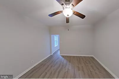 868 E Locust Avenue, Philadelphia, PA 19138 - Photo 9