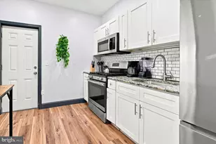 2109 N Franklin St, Philadelphia, PA 19122 - Photo 9
