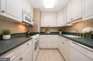 1900 John F Kennedy Blvd, Philadelphia, PA 19103 - Photo 3