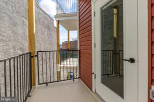 2401 Frankford Ave, Philadelphia, PA 19125 - Photo 9