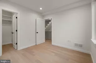 966 N 6th St, Philadelphia, PA 19123 - Photo 23