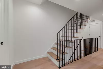 966 N 6th Street, Philadelphia, PA 19123 - Photo 27