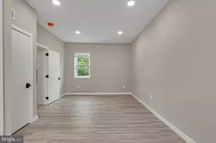 435 W Susquehanna Ave, Philadelphia, PA 19122 - Photo 11