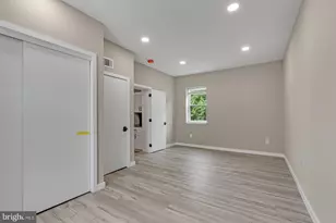 435 W Susquehanna Ave, Philadelphia, PA 19122 - Photo 13
