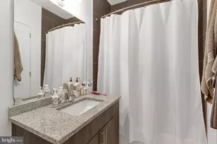 2321 Fitzwater St, Philadelphia, PA 19146 - Photo 11