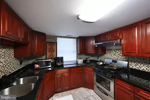 2156 Conwell Ave, Philadelphia, PA 19115 - Photo 15
