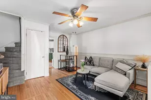 2013 Tulip St, Philadelphia, PA 19125 - Photo 5