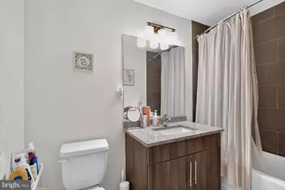 2321 Fitzwater Street #204, Philadelphia, PA 19146 - Photo 5