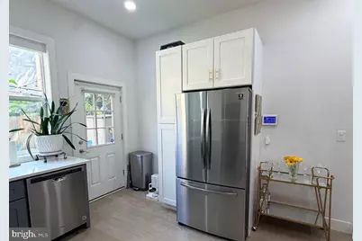 2239 Tasker Street, Philadelphia, PA 19145 - Photo 17
