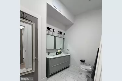 2239 Tasker Street, Philadelphia, PA 19145 - Photo 33