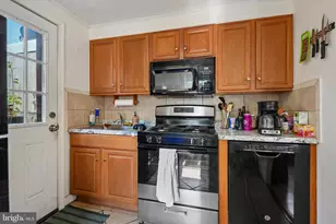 2348 Christian St, Philadelphia, PA 19146 - Photo 7