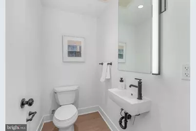 635 N 7th Street #C2B, Philadelphia, PA 19123 - Photo 11