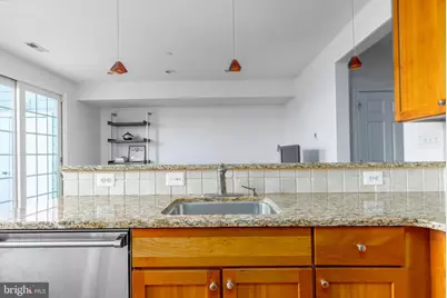 207 Captains Way, Philadelphia, PA 19146 - Photo 15