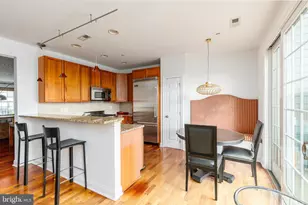 207 Captains Way, Philadelphia, PA 19146 - Photo 13