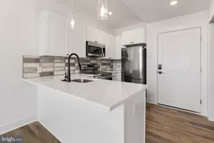 2214 N Front St, Philadelphia, PA 19133 - Photo 5