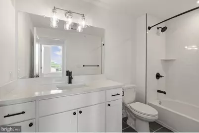 2214 N Front Street #202, Philadelphia, PA 19133 - Photo 13