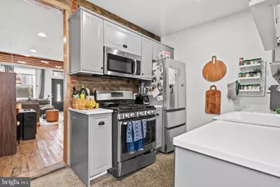 1510 N Leithgow Street, Philadelphia, PA 19122 - Photo 11