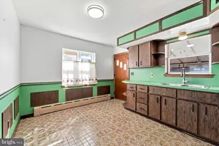 7151 Vandike St, Philadelphia, PA 19135 - Photo 9