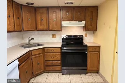 5204 Delaire Landing Road #204, Philadelphia, PA 19114 - Photo 7