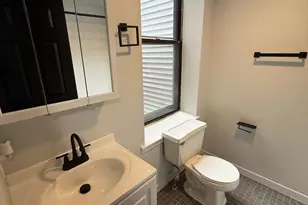 713 N 16th St, Philadelphia, PA 19130 - Photo 9