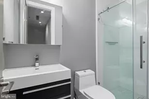 1332 Kater St, Philadelphia, PA 19147 - Photo 25