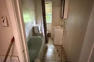 2329 N Van Pelt St, Philadelphia, PA 19132 - Photo 9