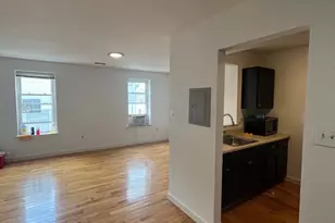 715 N 16th St, Philadelphia, PA 19130 - Photo 3