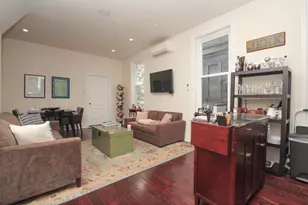 2033 Spruce St, Philadelphia, PA 19103 - Photo 11
