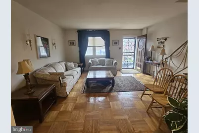 6136 N Warnock Street, Philadelphia, PA 19141 - Photo 5