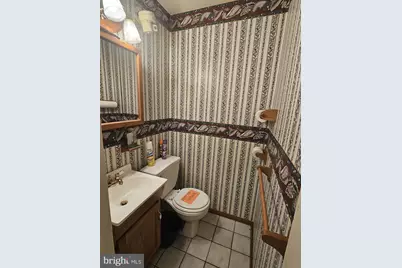 6136 N Warnock Street, Philadelphia, PA 19141 - Photo 9