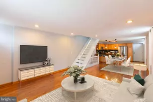 152 Tree St, Philadelphia, PA 19148 - Photo 1