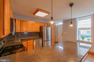 152 Tree St, Philadelphia, PA 19148 - Photo 13