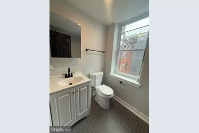 717 N 16th Street #3, Philadelphia, PA 19130 - Photo 5