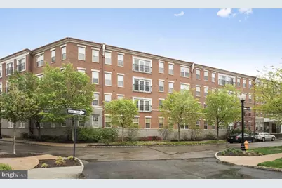 500 Admirals Way #106, Philadelphia, PA 19146 - Photo 1