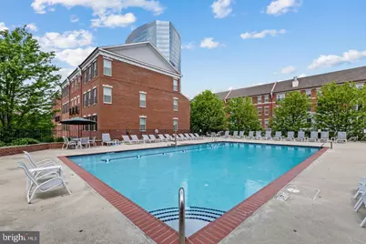 500 Admirals Way #106, Philadelphia, PA 19146 - Photo 25